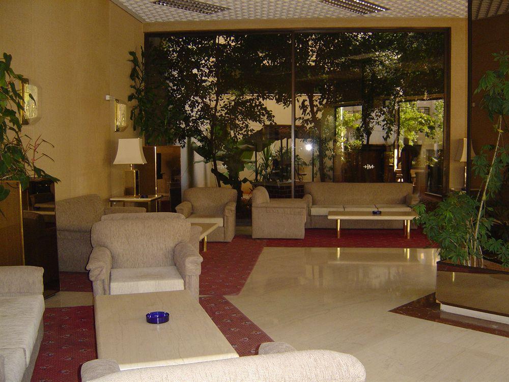 Hotel Mistral Пірей Інтер'єр фото